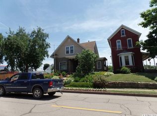 628 Rhomberg Ave, Dubuque, IA 52001