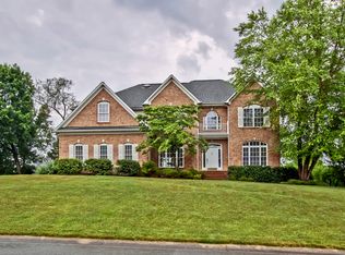80 Rolling Links Boulevar, Oak Ridge, TN 37830