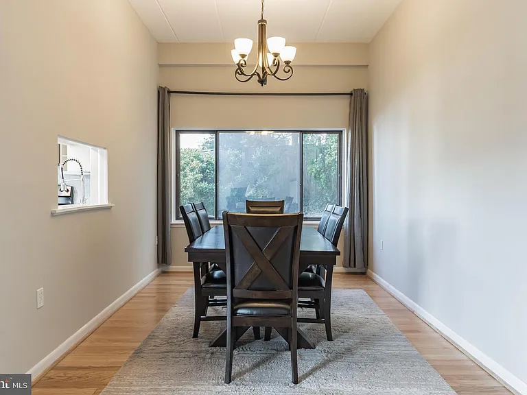 130 Roberts Ln #101 — Photo 3
