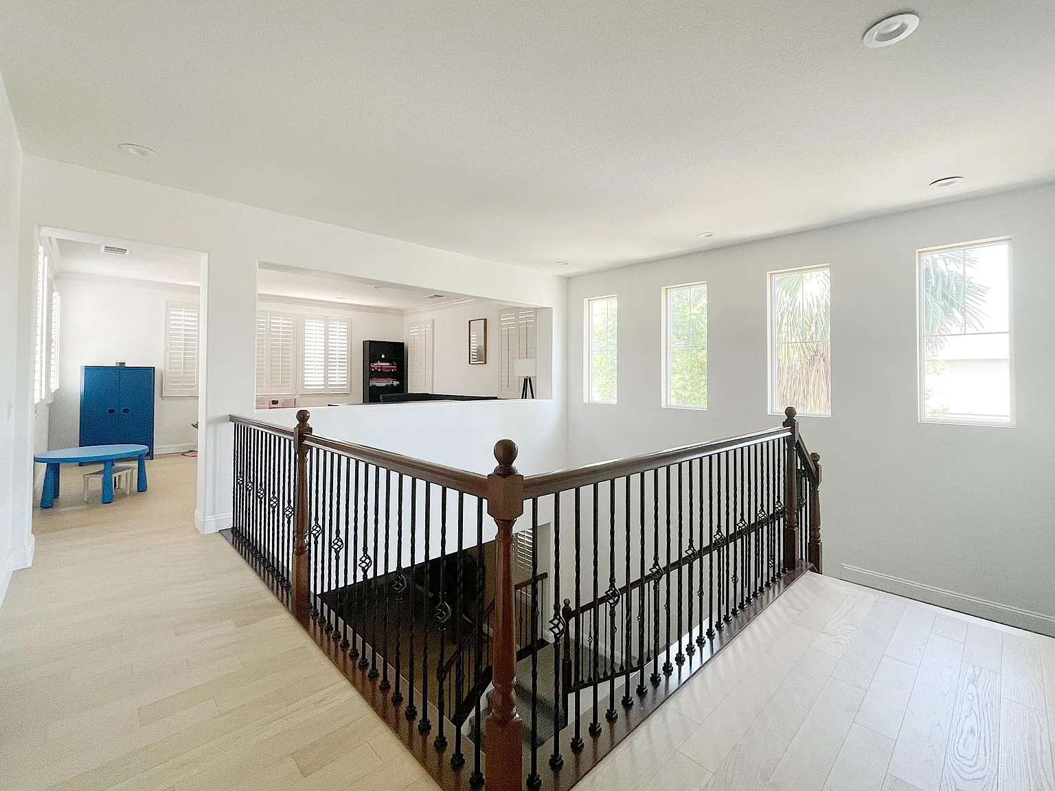 13834 Huntervale Dr — Photo 3