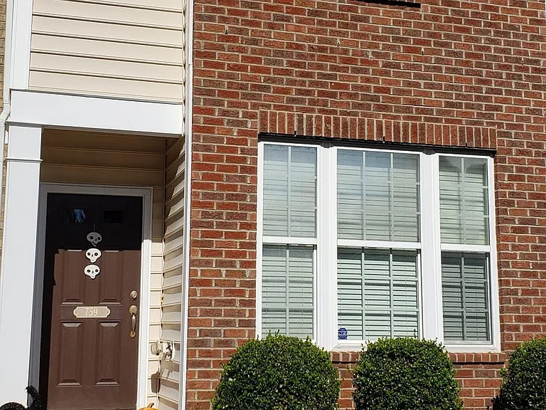 759 Cupola Dr — Photo 1