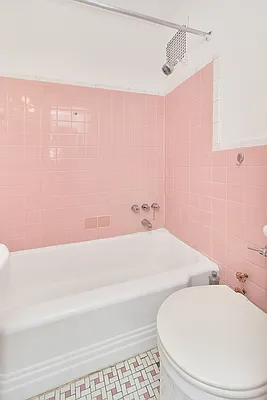 Rented by Living New York | media 11