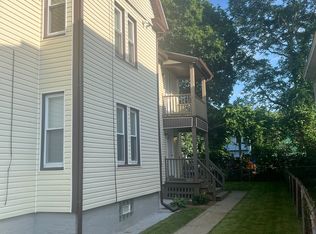 95 Quincy St APT 1, Springfield, MA 01109