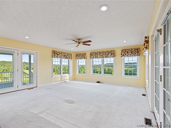 3rd image of 10526 E Daugherty Lane