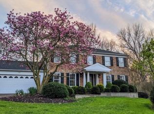 9963 Meadowlark Rd, Vienna, VA 22182