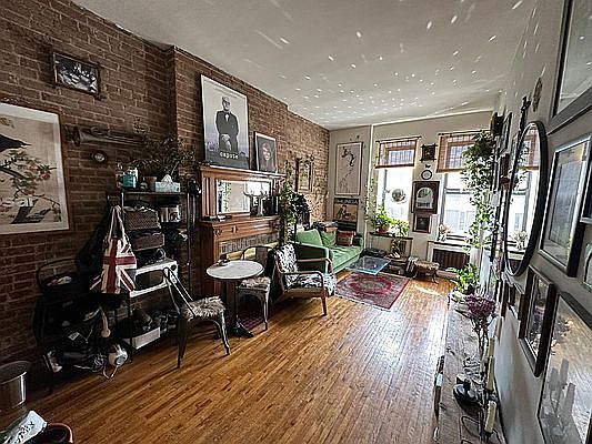 1st image of 127 W 85th St APT 3A