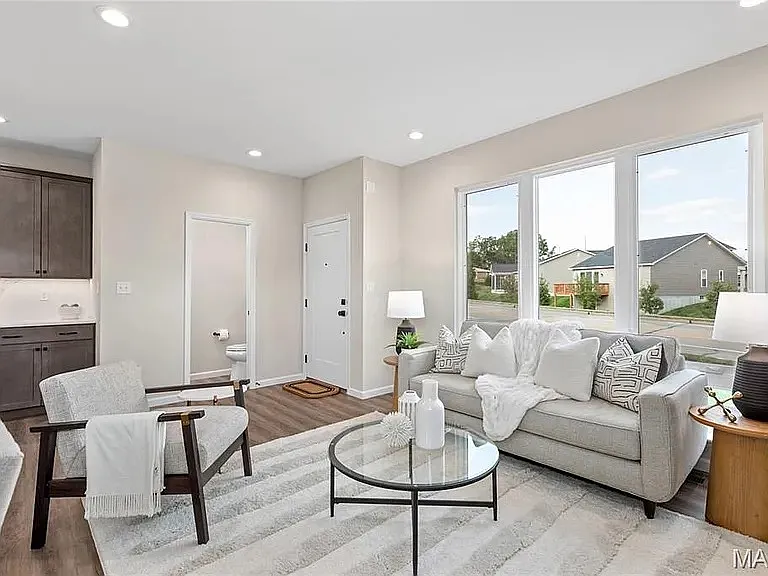 34 Pheasant Ring Dr — Photo 4