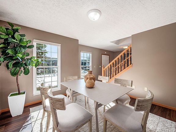 4th image of 6470 Hemmingford Dr
