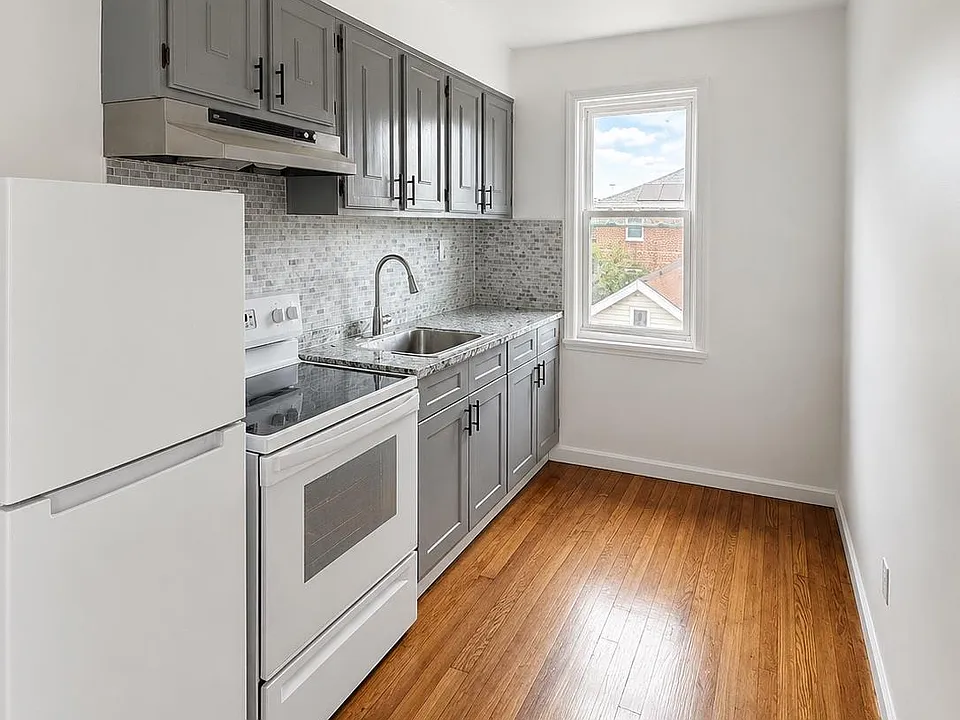 826 Wilcox Ave #2