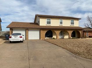 1115 Sunnybrook Ln, Enid, OK 73703