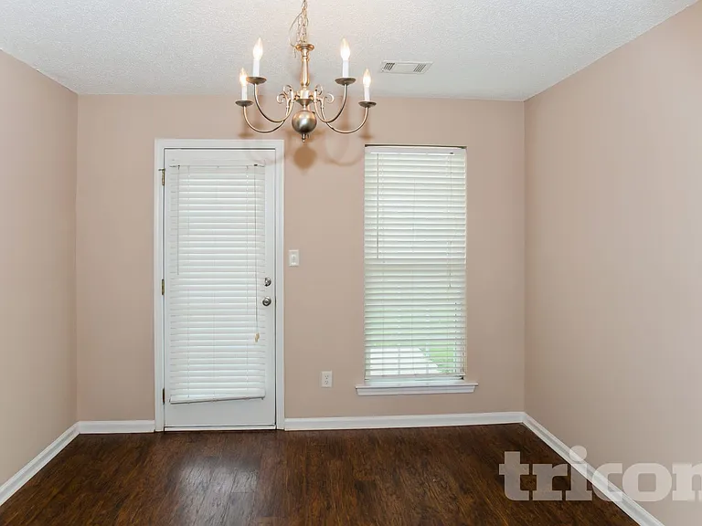 4902 Ozment Ridge Ct — Photo 5