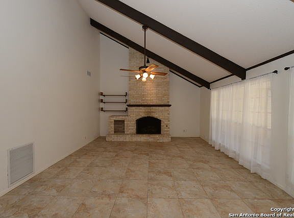 2nd image of 390 Fenwick Dr