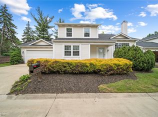 34750 Oak Tree Dr #7, Willoughby, OH 44094