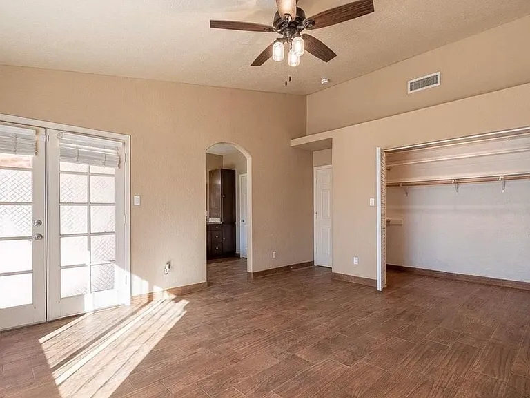 3849 W 25th Pl — Photo 3