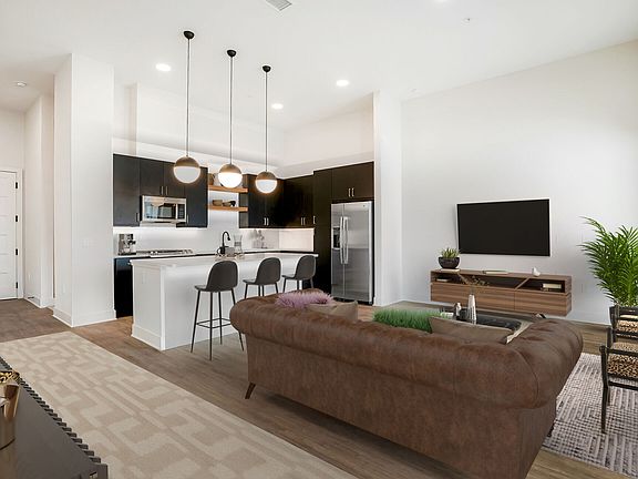 2nd image of 1300 40th St #837