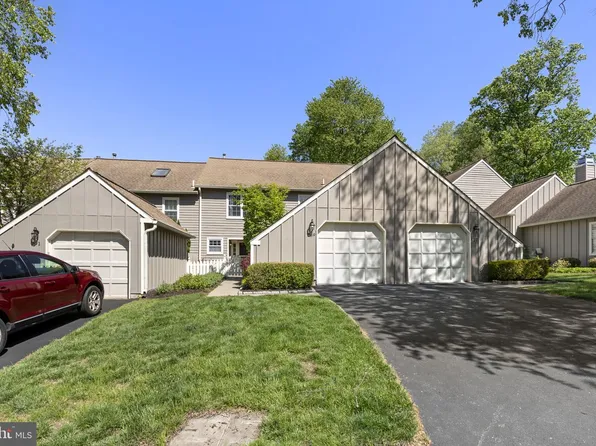 289 Tulip Tree Ct, Blue Bell, PA 19422