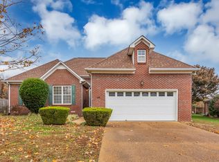 105 Green Tree Ct, Columbia, TN 38401