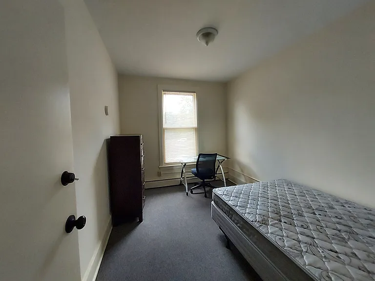 307 Stewart Ave #6 — Photo 7