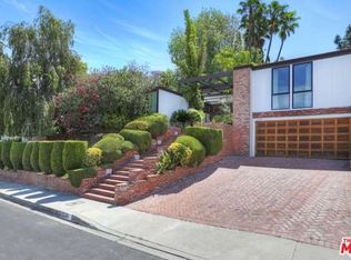 3136 Dona Marta Dr, Studio City, CA 91604