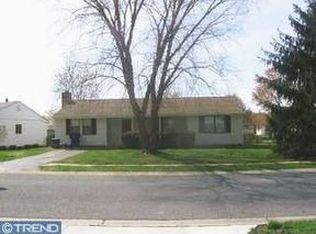 46 E Shady Dr, Newark, DE 19713