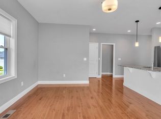 58 Oak St UNIT B1, Clinton, MA 01510