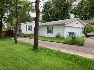 4470 Bay Rd, Gladwin, MI 48624