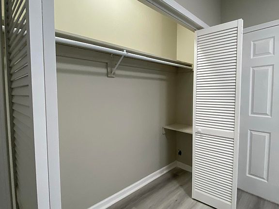 5th image of 3310 N Meridian St APT 306