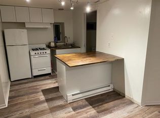 1015 E Johnson St #1, Madison, WI 53703