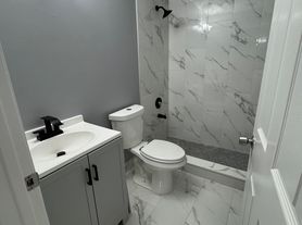 6911 W 36th Ave, Hialeah, FL