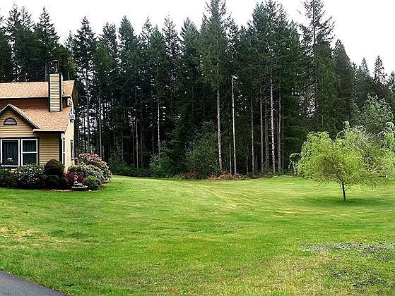 1st image of 12115 Oakridge Dr SW
