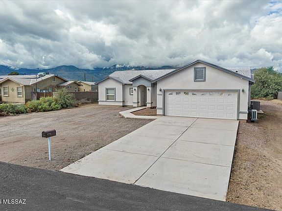 3rd image of 7222 S Branding Iron Rd
