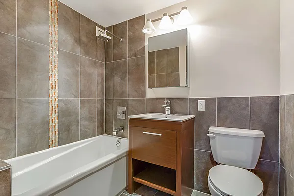 Rented by Bold New York | media 25