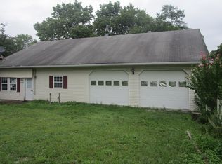 1793 Harrodsburg Rd, Lawrenceburg, KY 40342