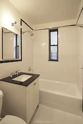 Rented by City Connections Realty | media 6