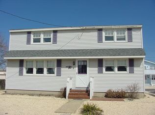 5 E Mermaid Ln, Brant Beach, NJ 08008