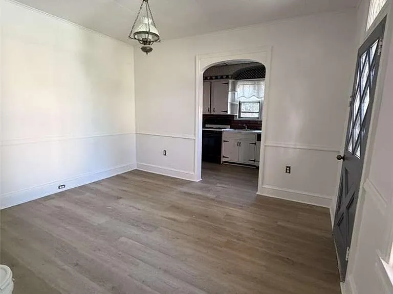 610 W Norwegian St #1 — Photo 6