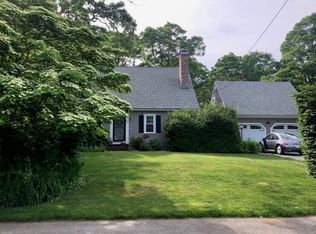 89 Sheaffer Rd, Centerville, MA 02632