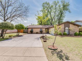 7408 Monterrey Dr, Fort Worth, TX 76112