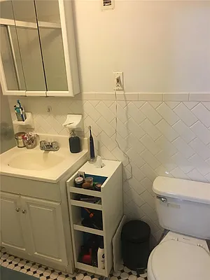 Rented by R New York | media 5