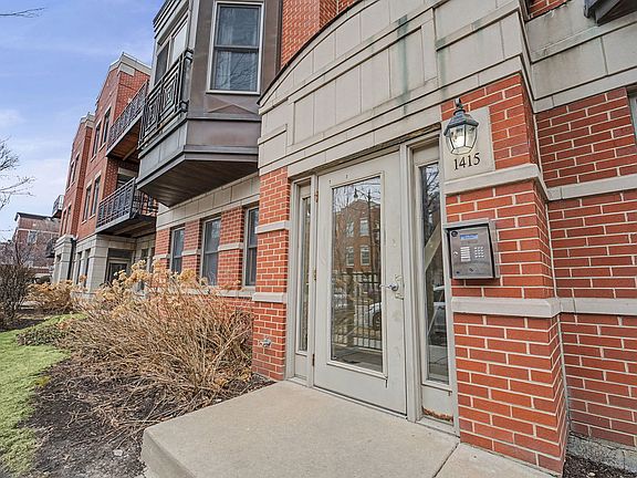 2nd image of 1415 S Halsted St APT 1A