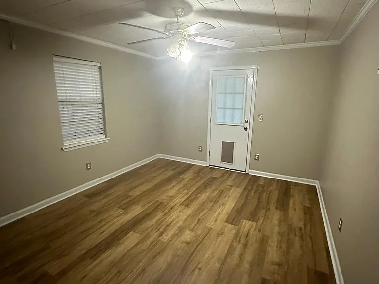 2530 Jayme Cir — Photo 4