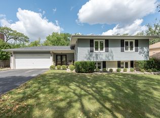 1080 39th St, Downers Grove, IL 60515