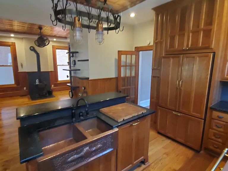 Kitchen 4