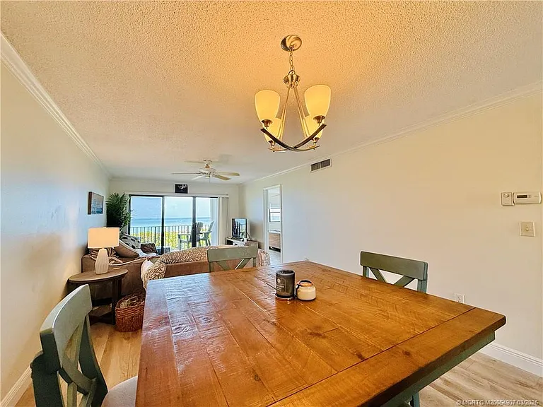 7410 S Ocean Dr #209 — Photo 9