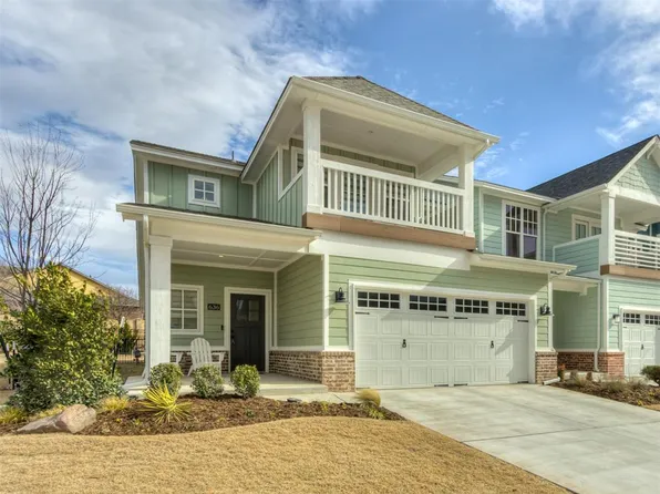 636 Harbor Town Dr, Edmond, OK 73034