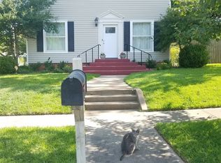 422 W Liveoak St, Durant, OK 74701