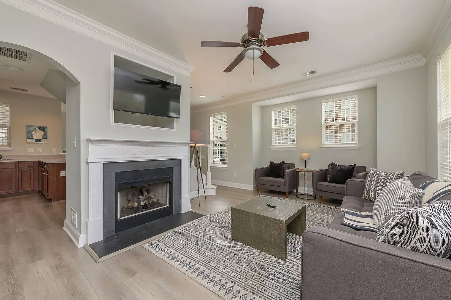 2 bed, 2.0 bath, 1593 sqft, $2,697 — Photo 1