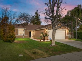 9506 Ravenrock Dr, Bakersfield, CA 93312