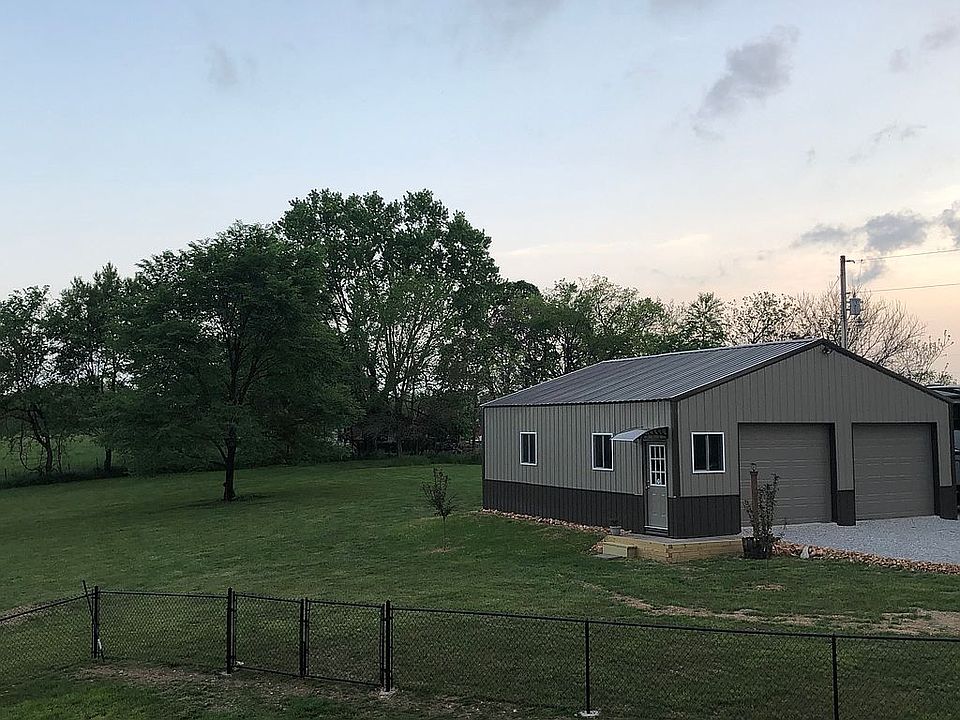 2nd image of 328 Rocky Ridge Ln