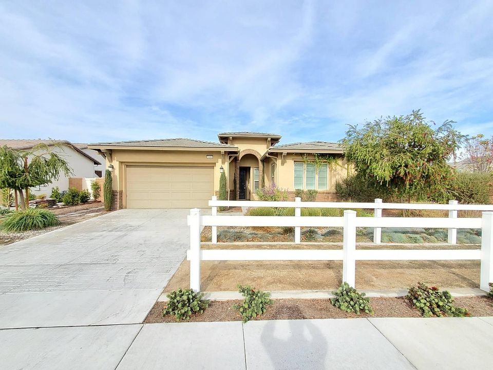 1st image of 6886 Dublin Dr
